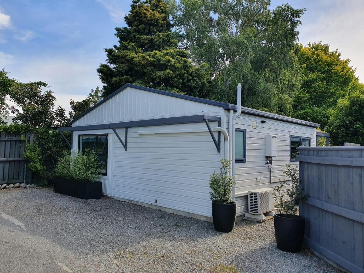 The Tin Hut Apartment Blenheim Exterior photo